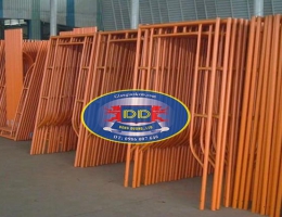 GIÀN GIÁO SƠN 1M5